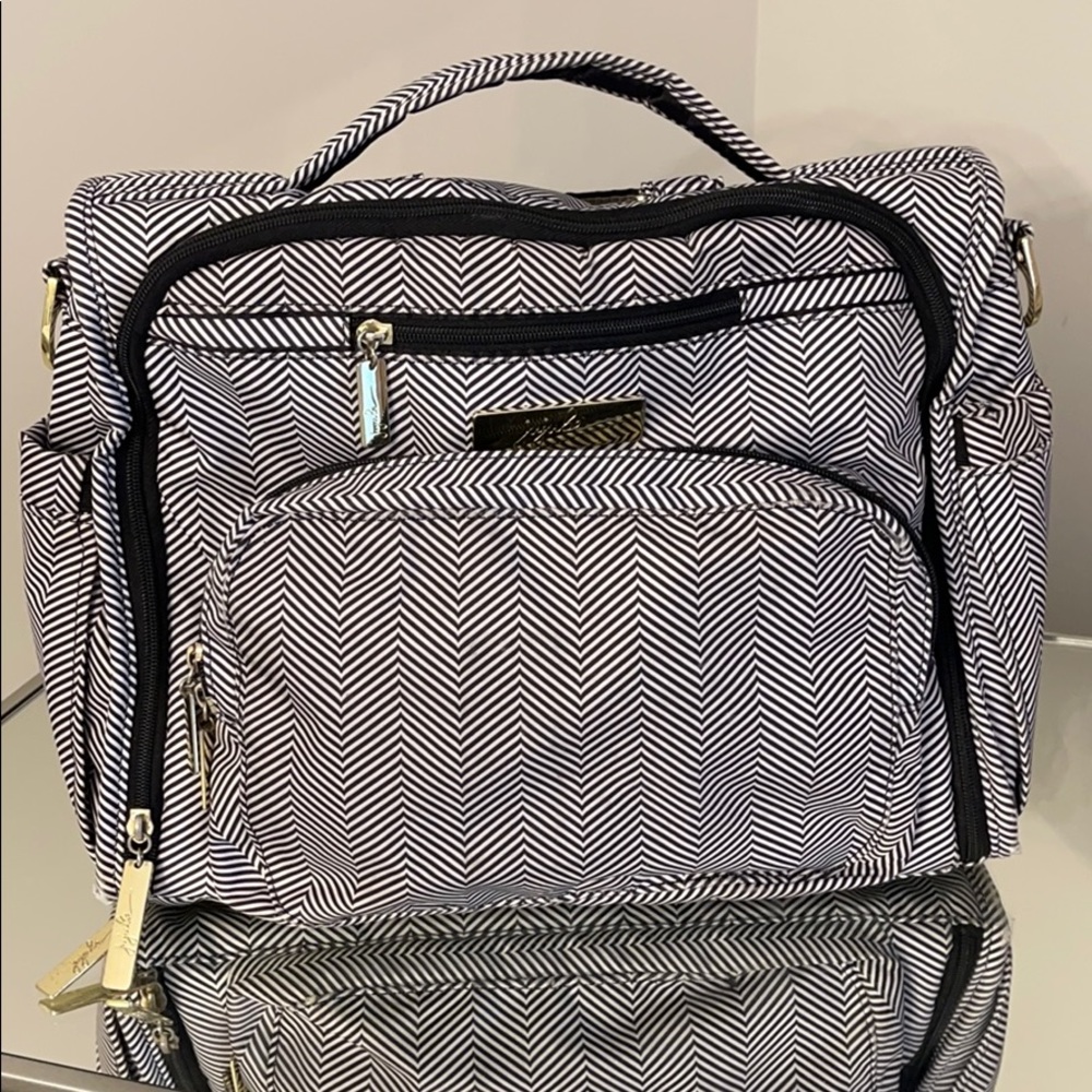 Jujube Diaper BFF Bag Queen if Nile